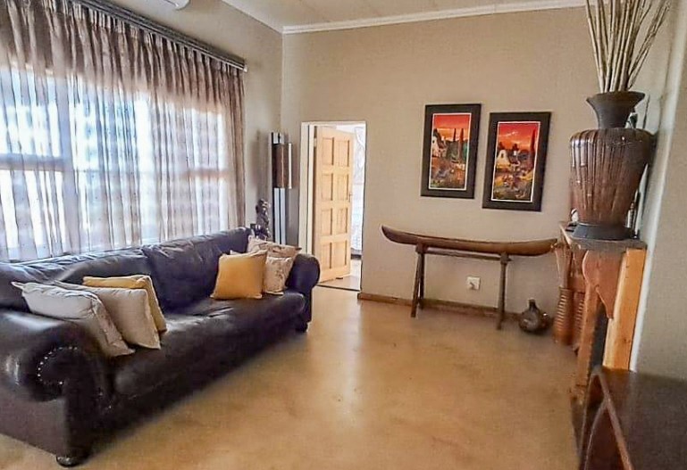 3 Bedroom Property for Sale in Potchefstroom Rural North West